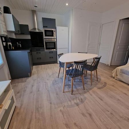 Superbe Appartement Renove A Neuf Centre Bourg Брем-сюр-Мер Экстерьер фото