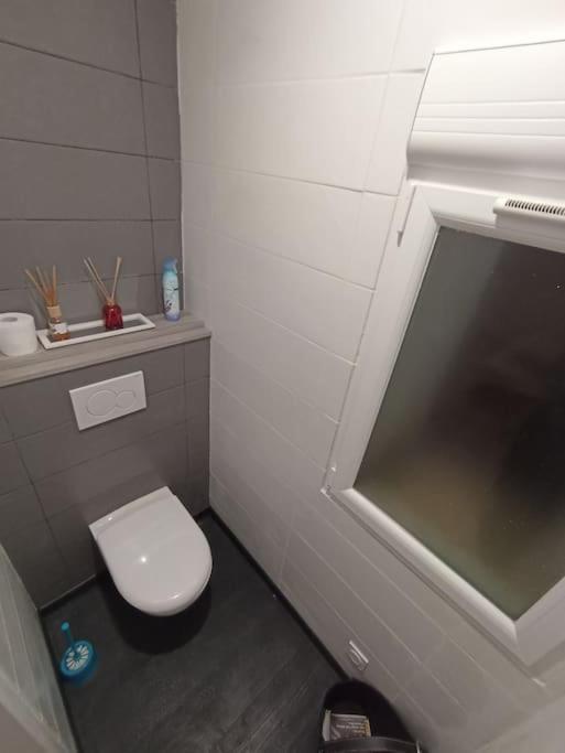 Superbe Appartement Renove A Neuf Centre Bourg Брем-сюр-Мер Экстерьер фото
